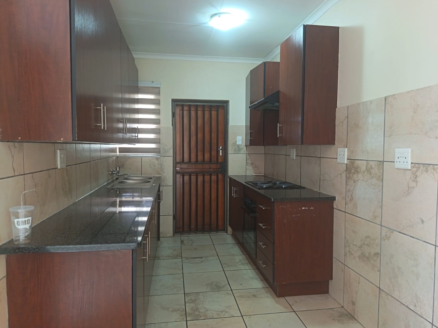 3 Bedroom Property for Sale in Waterval East North West
